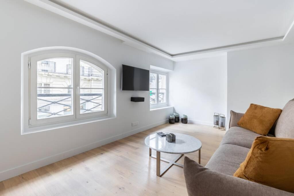 Hsh Invalides-Palais Bourbon Luxueux Appartement 4P Paris Exterior photo